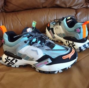 New Men's Cobalt Multicolor Sneakers Size 10.